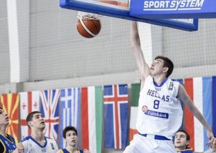 Η τεράστια εμφάνιση του Ρογκαβόπουλου στην Εθνική Eφήβων