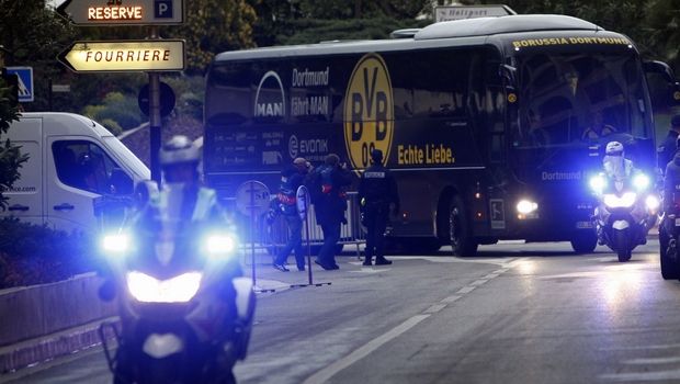 Κατηγορία απόπειρας ανθρωποκτονίας για το πούλμαν της Ντόρτμουντ