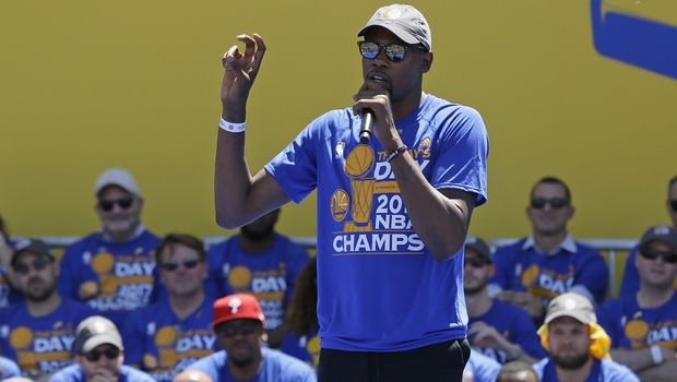 Ο Ντουράντ ειρωνεύτηκε και σνόμπαρε γυναίκα δημοσιογράφο