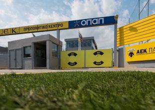 Φιλική τριάρα της ΑΕΚ