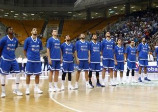 Εκτός 12αδας ο Λαρεντζάκης