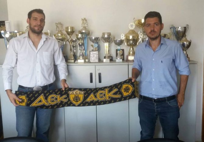 Προπονητής της ΑΕΚ Rugby ο Καπούλας! (PIC)