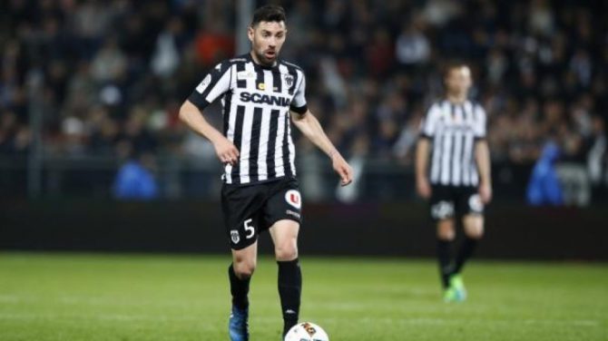 Γράφουν για ΑΕΚ και Μανγκανί οι Γάλλοι (vids) Γράφουν για ΑΕΚ και Μανγκανί οι Γάλλοι (vids)