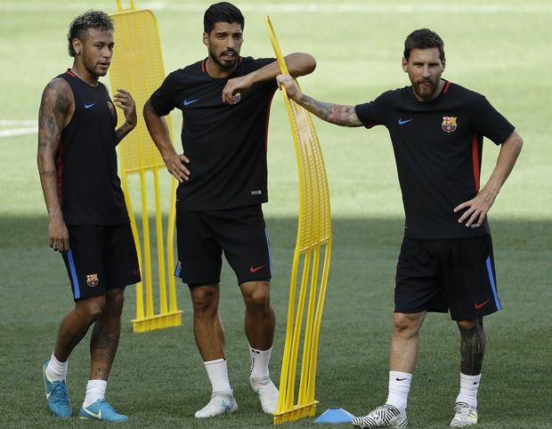 Η ύστατη προσπάθεια Μέσι για Νεϊμάρ και η “Χρυσή Μπάλα”