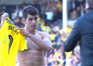 Πέτυχε γκολ και πανηγύρισε δείχνοντας τη φανέλα στον προπονητή του!