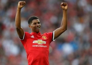 Συνεχίζει ακάθεκτη η Μάντσεστερ Γιουνάιτεντ