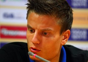 Βόσεν: «Καλή άμυνα η ΑΕΚ, δύσκολα μπορείς να την διασπάσεις…»