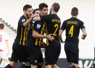Πέτρος αρχηγός την οδηγεί