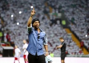 Το σόου του Ροναλντίνιο σε αγώνα futsal