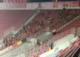 Ένταση με τους Βέλγους οπαδούς στο Καραϊσκάκη