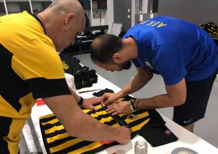 Οι «ήρωες» των αποδυτηρίων (ΦΩΤΟ)