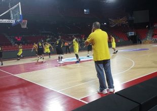 Με Σαρλερουά η Βασίλισσα στον τελικό