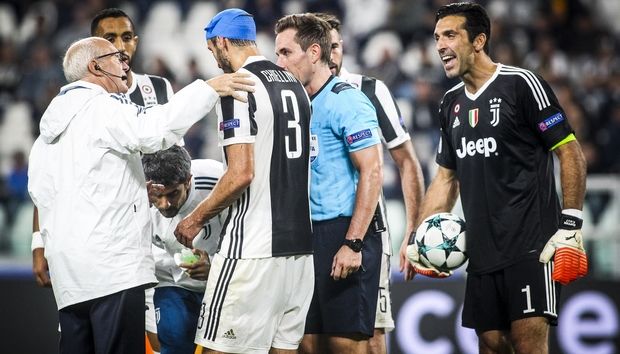 Οχτώ ράμματα ο Κιελίνι απ’ τη σύγκρουση με τον Ένχελς Οχτώ ράμματα ο Κιελίνι απ’ τη σύγκρουση με τον Ένχελς