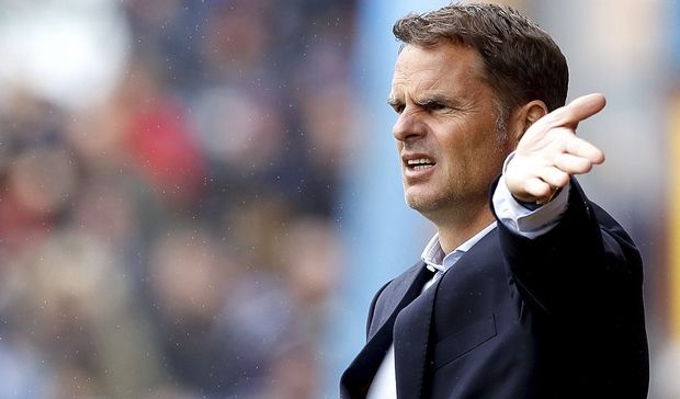 H Κρίσταλ Πάλας απέλυσε τον Ντε Μπουρ