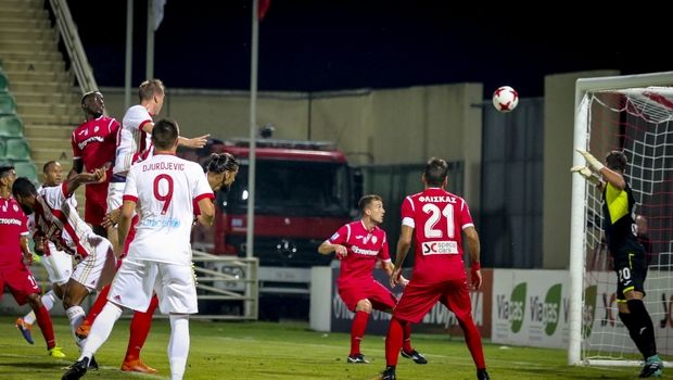 Πρώτη απώλεια για τον Ολυμπιακό, 1-1 με την Ξάνθη στα Πηγάδια Πρώτη απώλεια για τον Ολυμπιακό, 1-1 με την Ξάνθη στα Πηγάδια