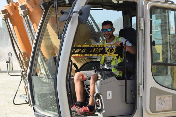 Εικόνες από το εργοτάξιο στη Νέα Φιλαδέλφεια