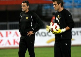 Τέλος ο Καμπόλης, αναλαμβάνει ο Μιχαηλίδης