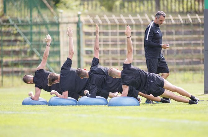 Στα Σπάτα για το «αντίο» ο Καμπόλης