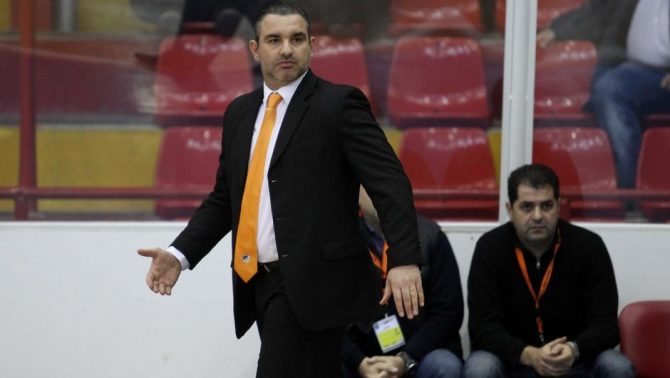 «Τιμή μας που είναι η ΑΕΚ στην Κύπρο»