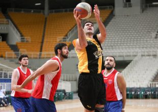 Ξεμούδιασμα για την Βασίλισσα επί του Πανιωνίου