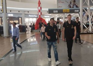 Η άφιξη της Βασίλισσας στο Βέλγιο! (ΦΩΤΟ)