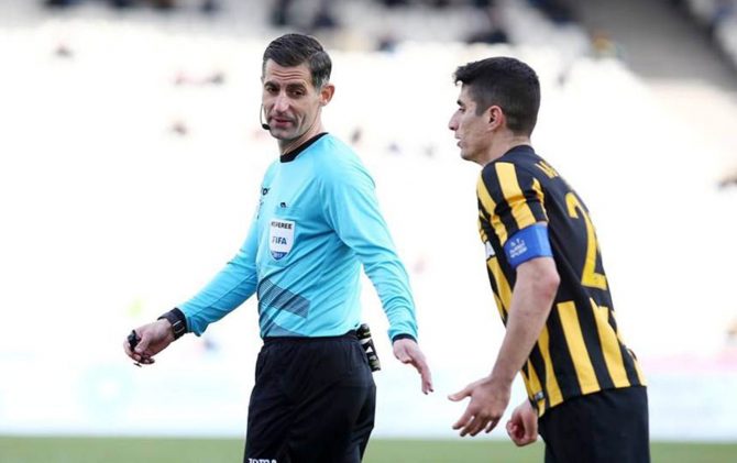 Σιδηρόπουλος: «Επανάσταση το VAR για το ποδόσφαιρο»