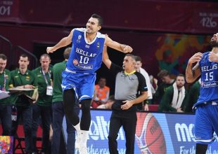 Αντρίκεια και Ελληνικά στους 8!