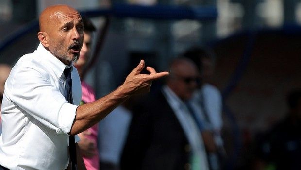 “Ψάρωσε” ρεπόρτερ σε συνέντευξη Τύπου ο Σπαλέτι!