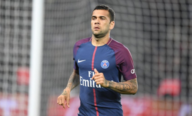 Τους «χόρεψε» ο Νεϊμάρ, τους «εκτέλεσε» ο Ντάνι Άλβες (vid) Τους «χόρεψε» ο Νεϊμάρ, τους «εκτέλεσε» ο Ντάνι Άλβες (vid)