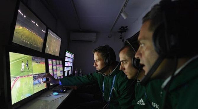 Έρχεται στη Super League το VAR!