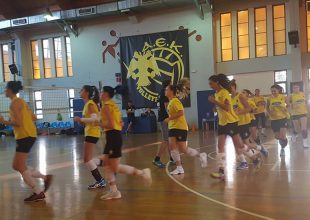 Φιλικό για τις «κοριτσάρες»
