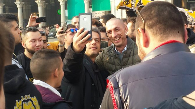 Sexy Μπρούνο στο Μιλάνο (ΒΙΝΤΕΟ)