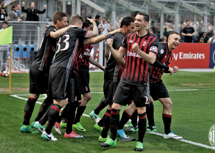 Η εντεκάδα της Μίλαν (ΦΩΤΟ)