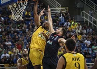 Καρφώματα, τρίποντα, κλεψίματα (vid)