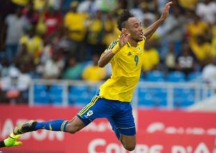 Επιμένουν στη Γκαμπόν: «Απόπειρα δηλητηρίασης με πορτοκαλάδες»