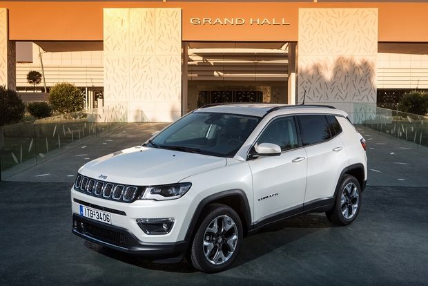 Με 50 άτοκες δόσεις το νέο Jeep Compass Με 50 άτοκες δόσεις το νέο Jeep Compass