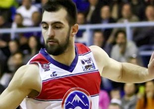 Καλογιαννίδης: «Δύσκολος αντίπαλος η ΑΕΚ»