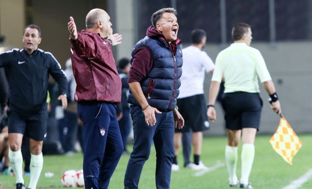 «Λευτεριά στην ΑΕΛ» – Πανό κατά του Κούγια κρεμάστηκε στην Λάρισα (PIC)