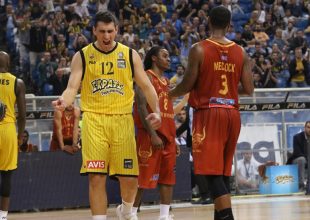 Λαρεντζάκης: «Η ΑΕΚ βρίσκεται σε καλό δρόμο…»