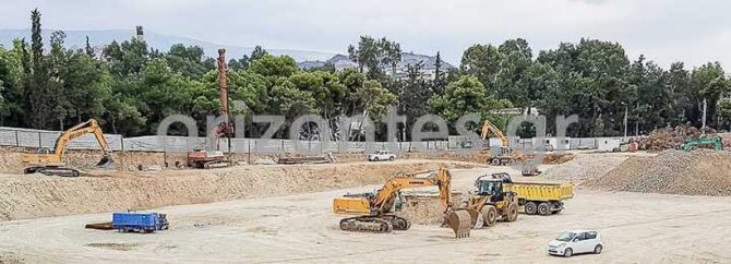 Λαχτάρα για το γήπεδο – Μικροί και μεγάλοι στα έργα