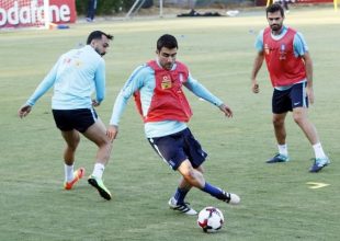 Φουλάρει για Κύπρο και Γιβραλτάρ η γαλανόλευκη!