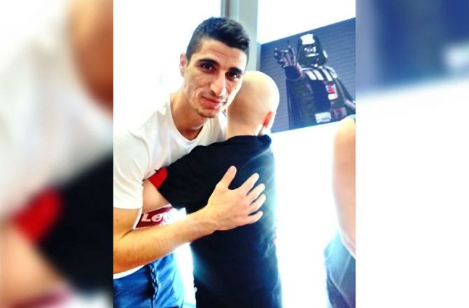 Μια αγκαλιά με πολλά συναισθήματα!