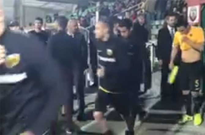 Βγήκε για ζέσταμα η ΑΕΚ