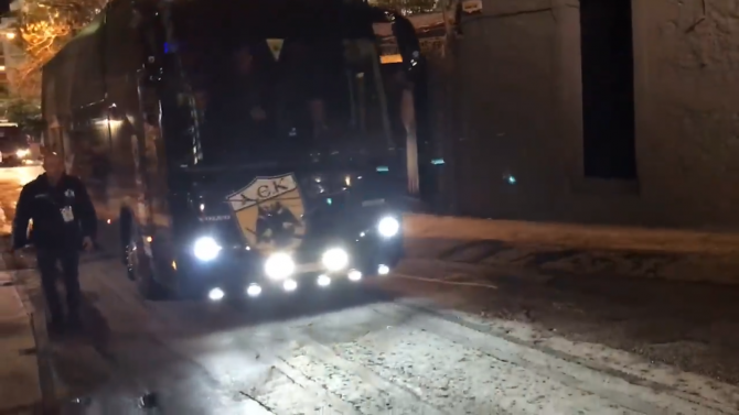 Η άφιξη της ΑΕΚ στην Λεωφόρο (ΦΩΤΟ – VIDEO)