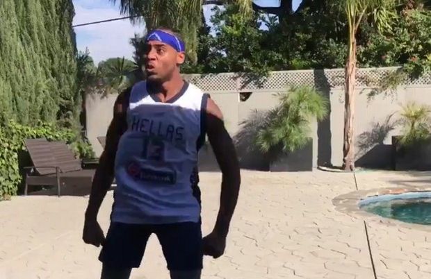 Κλάμα! Ο μίμος του NBA έκανε τον Γιάννη!