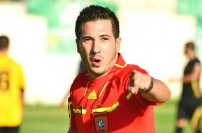 Ο Γκαμάρης στο Καλλιθέα-ΑΕΚ Ο Γκαμάρης στο Καλλιθέα-ΑΕΚ