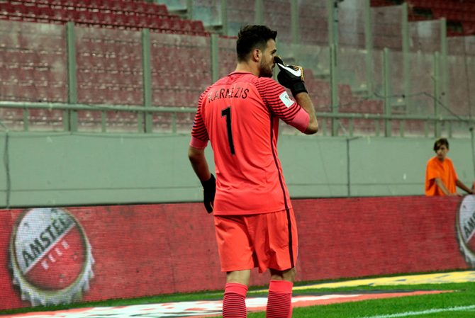 Το τραγικό λάθος του Καρνέζη και το 1-0 της Κροατίας (vid)