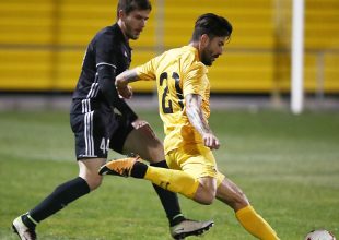 Φιλική ήττα με Κονέ βασικό για την ΑΕΚ