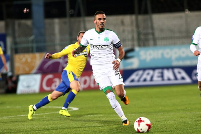 Επαφές για πώληση του Κουρμπέλη