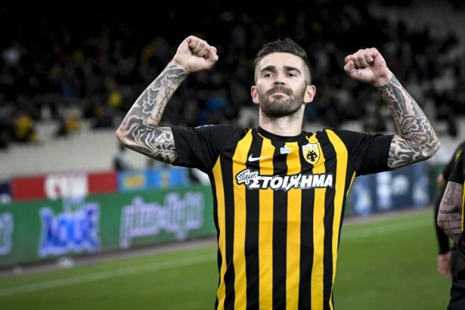 «Άγιος» Μάρκο την οδηγεί